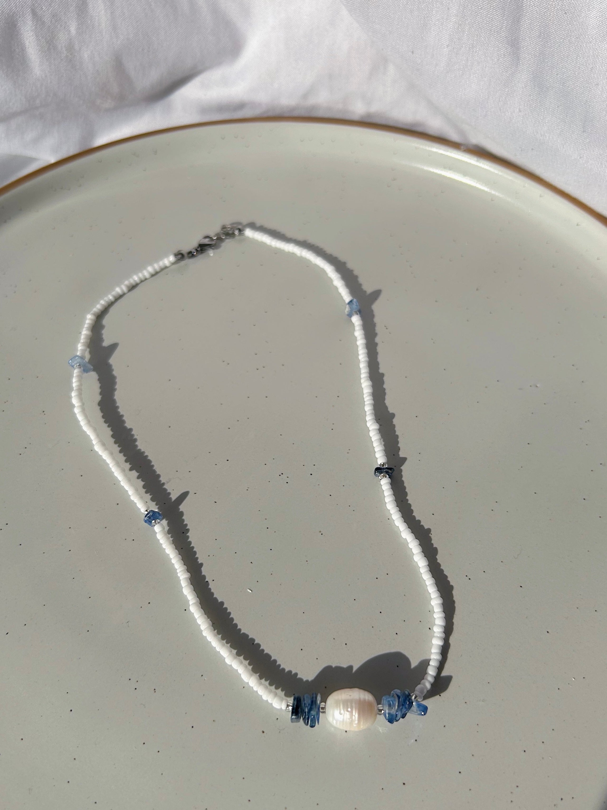 Cove Pearl Blue Necklace Silver