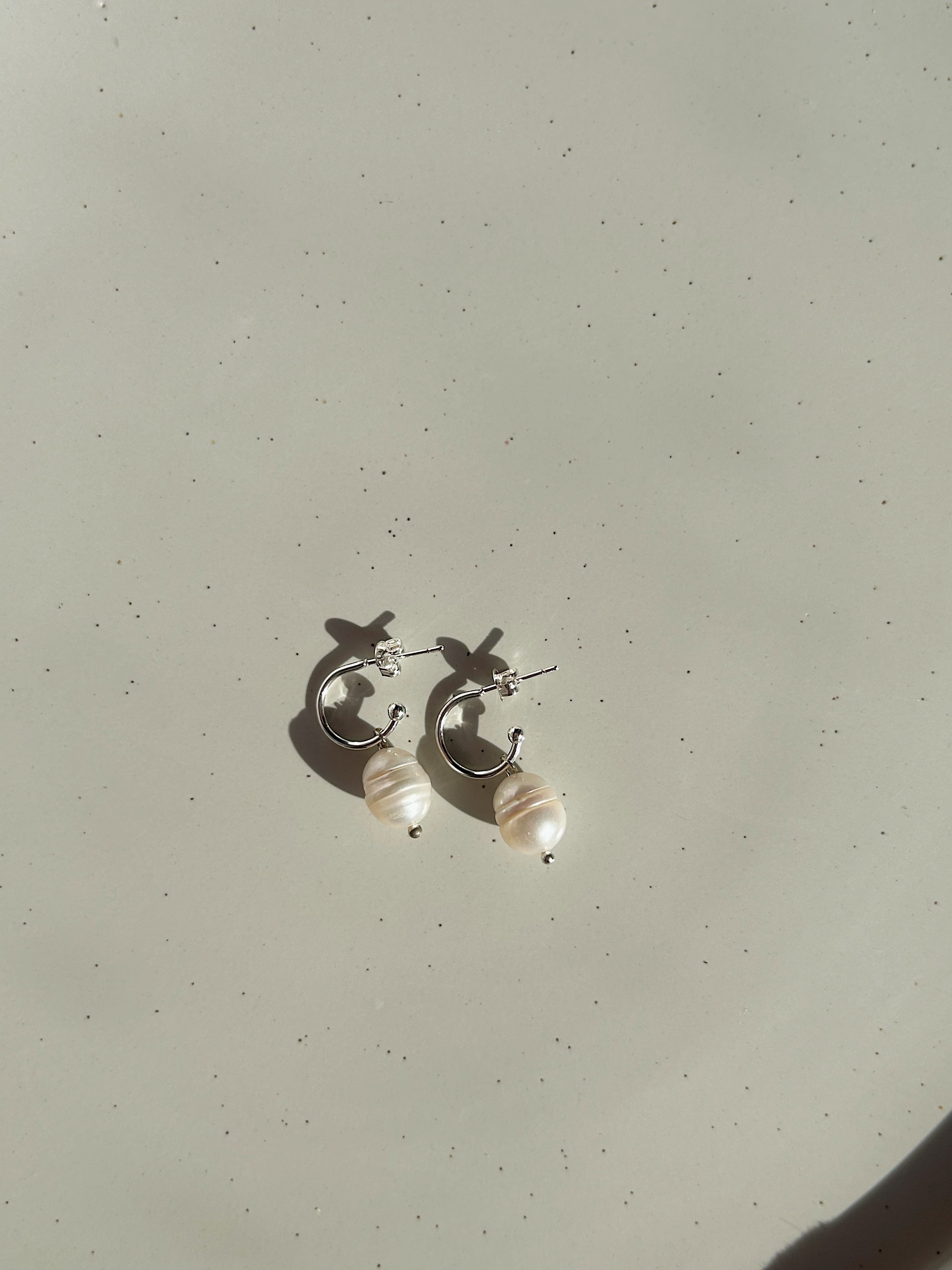 Eden Pearl Earrings Silver